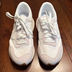 New Balance 237 Sneakers